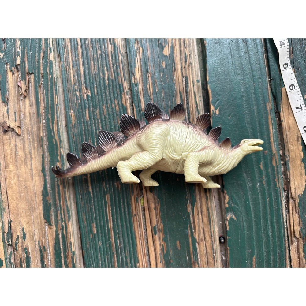 Greenbrier International Stegosaurus Dinosaur Figure Tan Brown 263061-19576